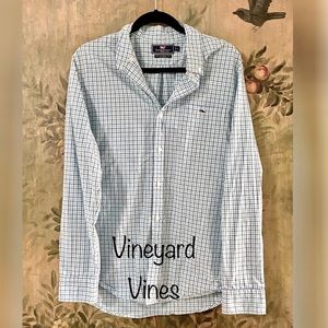 🔥Vineyard Vines - Button Down Slim Fit Shirt Large